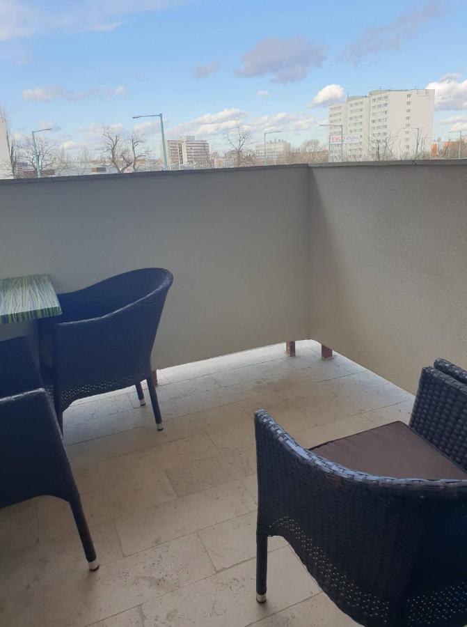Ejjeli Bagoly Etterem Es Panzio Bed & Breakfast Budapesta Exterior foto